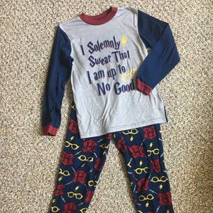 Harry Potter, long sleeve, pajamas.